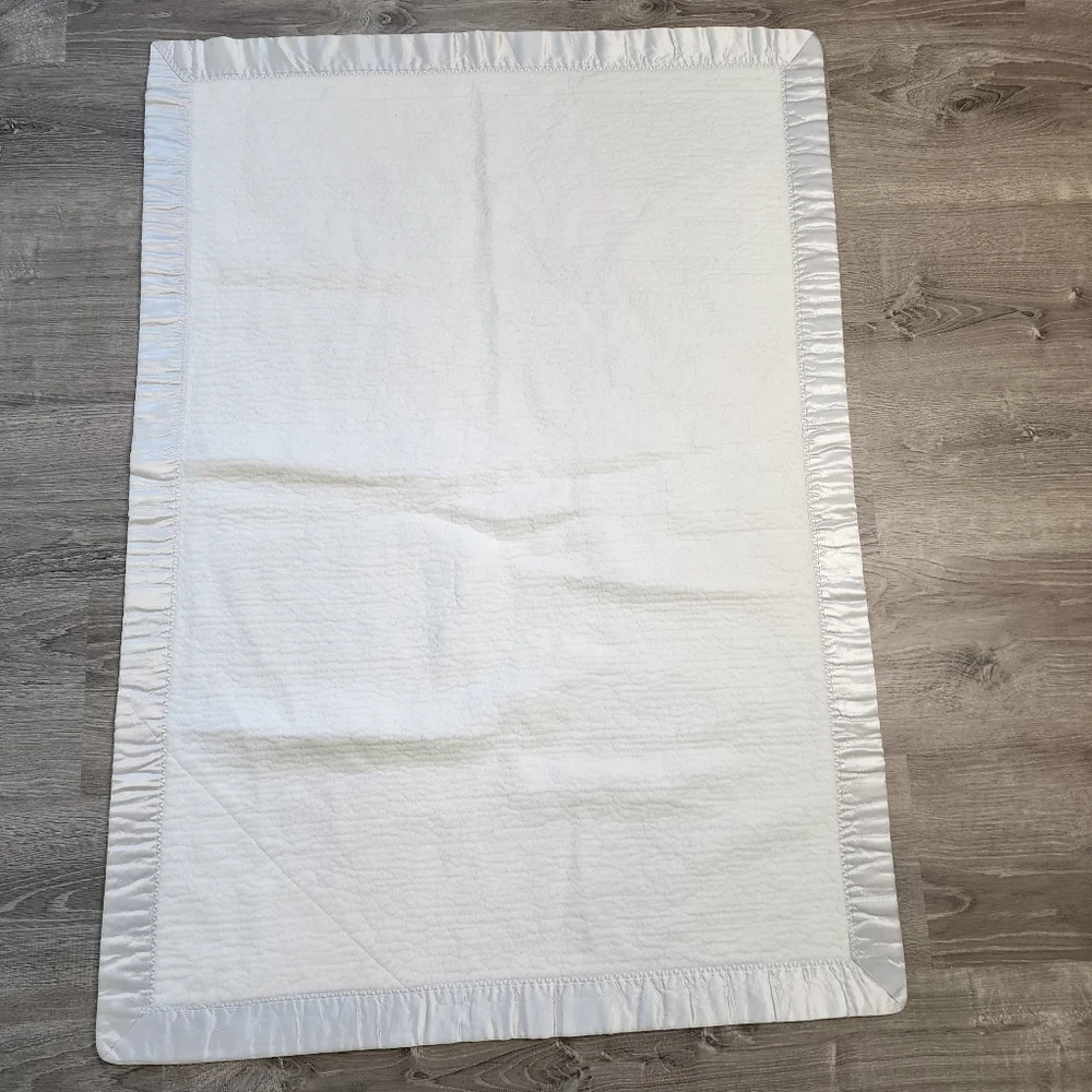 VINTAGE QUILTEX Sailboat Satin Trim Edge White Fleece Baby Blanket
